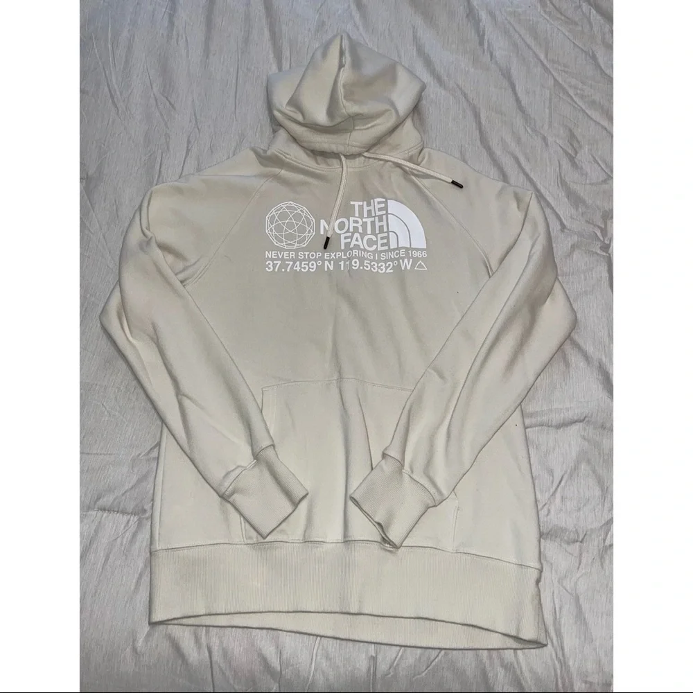 The North Face Sweatshirt - Picture 1 of 2